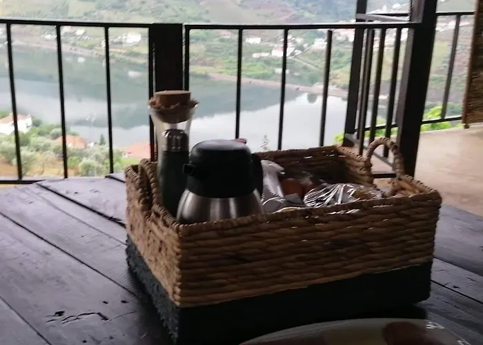 Tomas Barqueiro Guest house